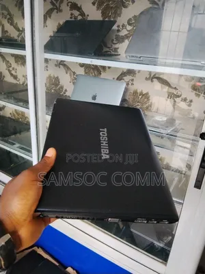Toshiba Portege R830 Laptop - Core i7, 8GB RAM, 256GB SSD