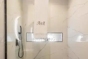 Luxury 2-Bedroom Apartment with Pool & Gym in Lekki Phase 1