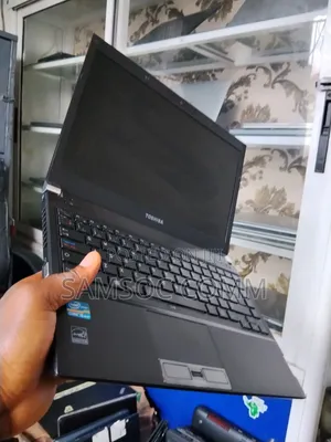 Toshiba Portege R930 Laptop - 8GB RAM, 500GB SSD+HDD