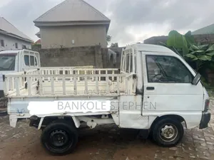 Daihatsu Hijet 2002 Fari