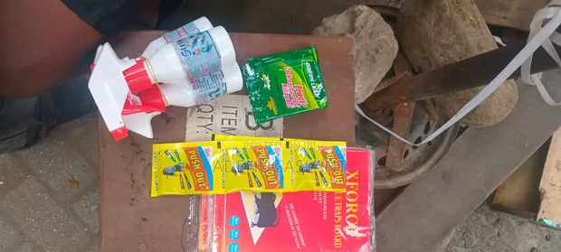 Original Rat Gum, Rat Poison, Cockroach Killer, Fumigator Spray - 1