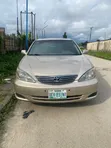 Toyota Camry STD 2.4L Zinariya 2006 - 2