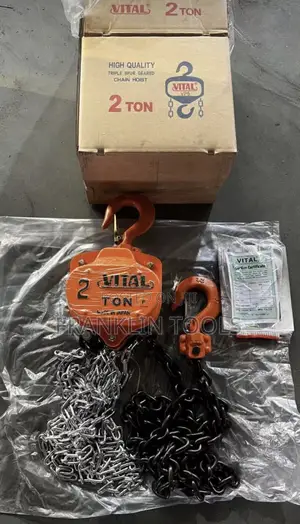 Vital 2-Ton Triple Spur Geared Chain Block