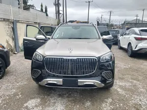 Mercedes-Benz Maybach GLS 600 AWD 2023