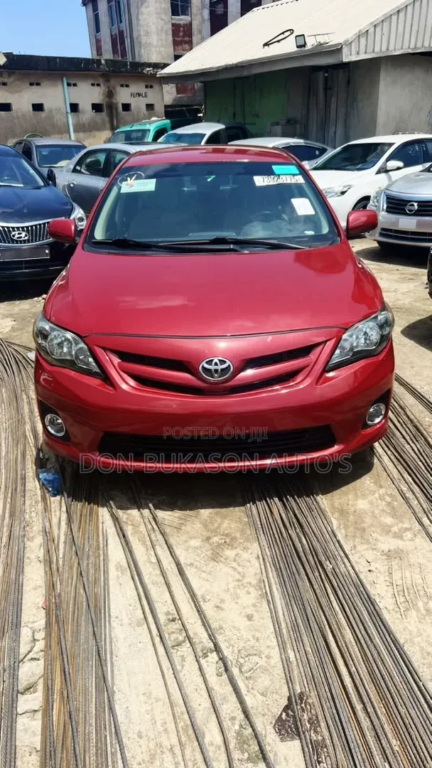 2011 Toyota Corolla LE Sedan - 1