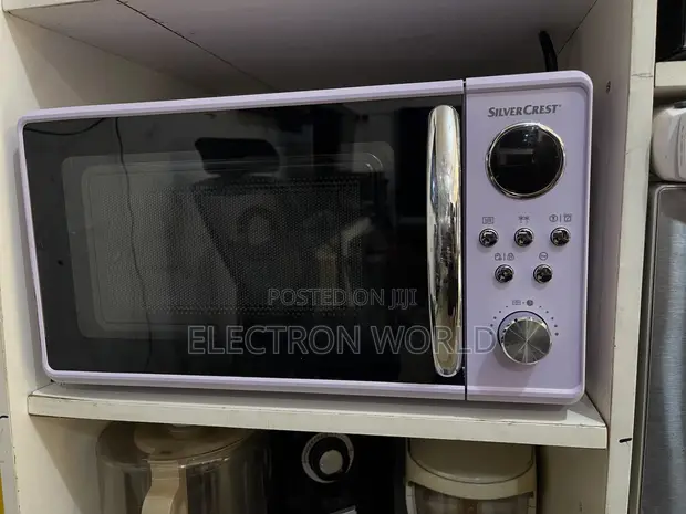 Silver Crest 20L Microwave - 1