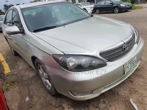 Toyota Camry SE 2005 Silver