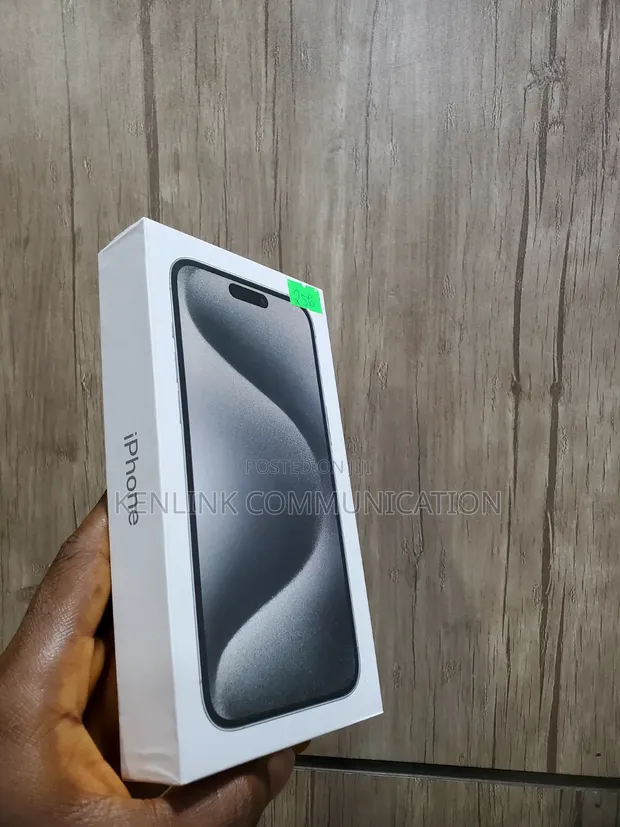 New Apple iPhone 15 Pro Max 256GB Silver - 1