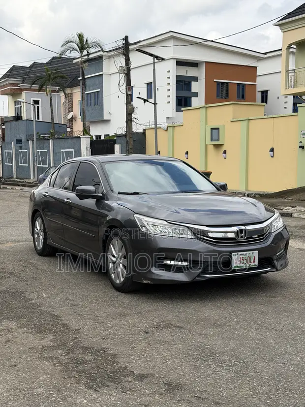 Honda Accord 2014 Gray - 1