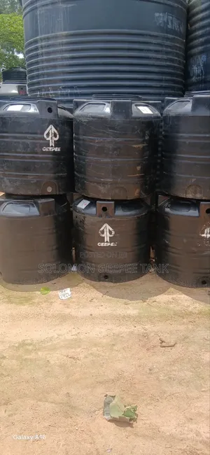 300 Litres Geepee Water Tank - Brand New