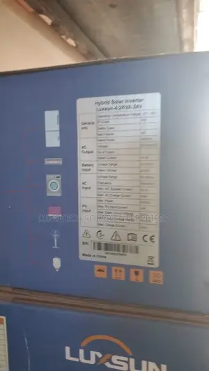 LUXSUN 4.2kva 24v Hybrid Solar Inverter