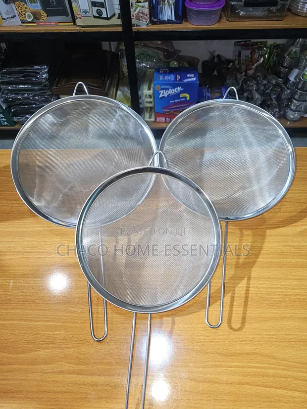 Stainless Steel Fine Mesh Kitchen Strainer - 1