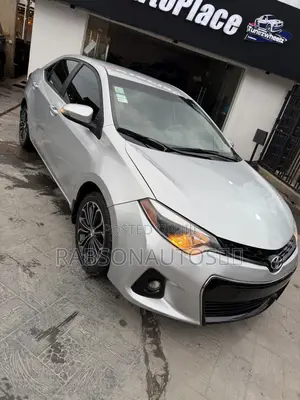 Toyota Corolla S Sedan 2015