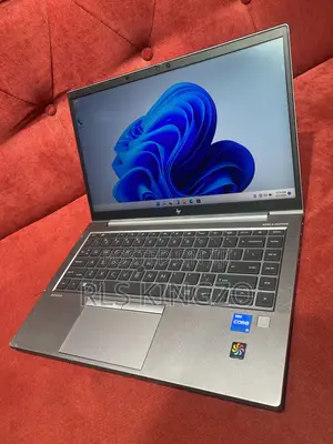 HP ZBook Firefly G8 Laptop - 16GB RAM, 256GB SSD