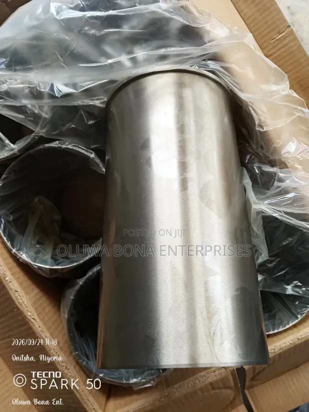 Brand New Engine Sleeve for Howo Trucks - 1