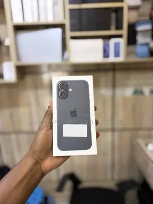 Apple iPhone 17 256GB Baki (A Bude Akwatin)