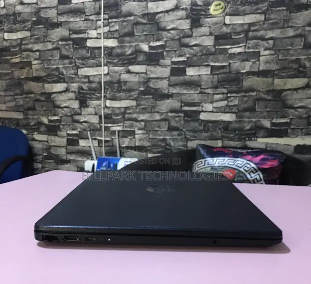 HP Laptop 15 Core i5 8GB RAM 256GB SSD - 1