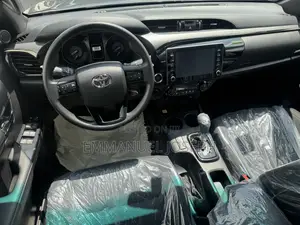 Sabon Toyota Hilux 2026 Baki