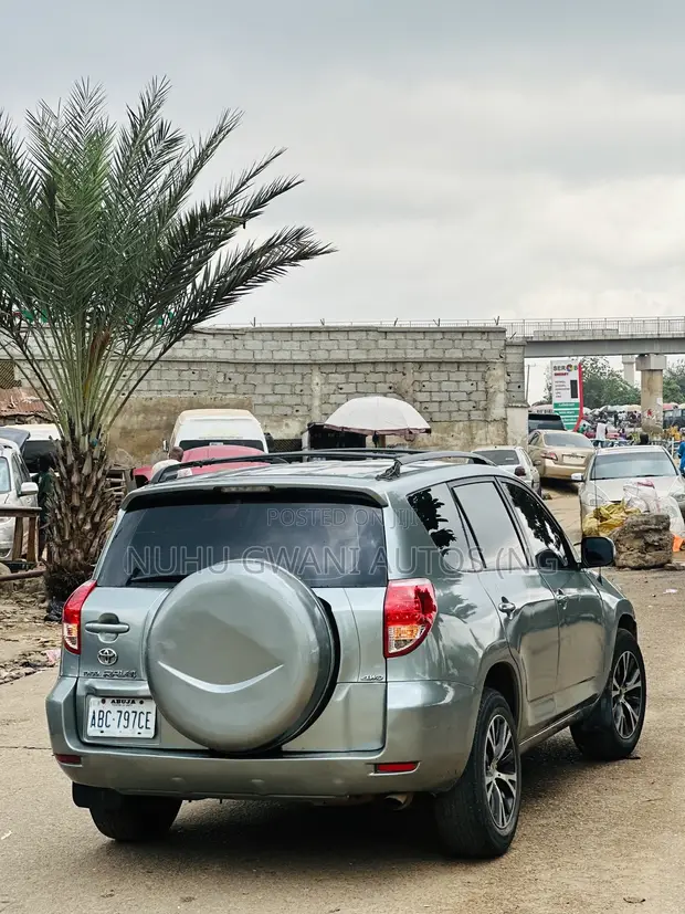Toyota RAV4 2008 Gray - 1