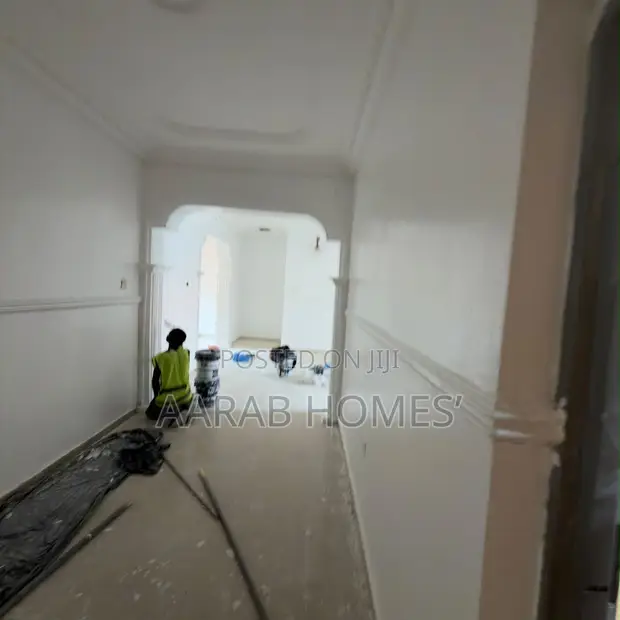 3 Bedroom Block na Flats don Sawa a Gwarinpa - 1