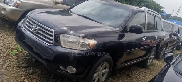 Toyota Highlander SE 2010 Black - 1