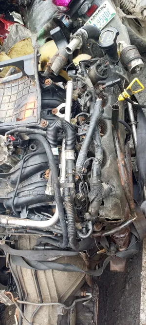 Ford F-150 V8 Engine and Gearbox (2010)