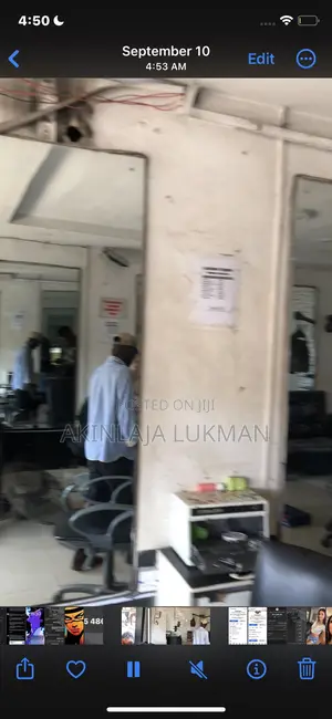 Salo Mirror 6 tare da kujeru da kayan haɗi