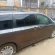 Toyota Sienna 2011 Silver - 2