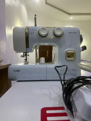 Two Lion TL300 Electric Sewing Machine - 4-Step Buttonhole