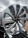 22-Inch Tsofaffin Rims na Sabuwar Range Rover - 1