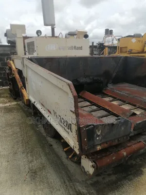 Caterpillar Asphalt Paver for Sale - Foreign Used