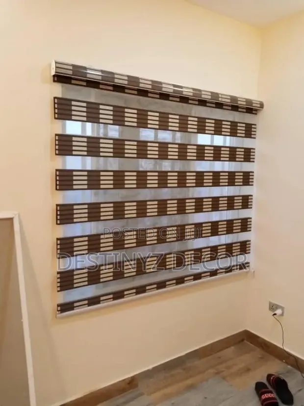 Brand New Home Interiors Fabric Window Blinds - 1
