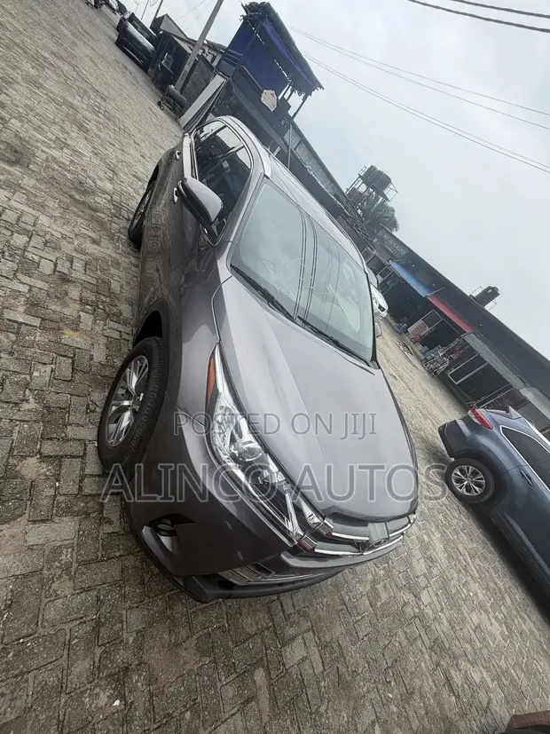 Toyota Highlander 2016 Gray - 1
