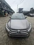 Toyota Highlander 2016 Grey - 3