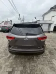 Toyota Highlander 2016 Grey - 4
