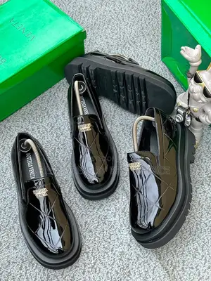 Luxury Balenciaga Loafers - Black Leather