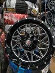 Manyan Alloy Rims na Lexus - 1
