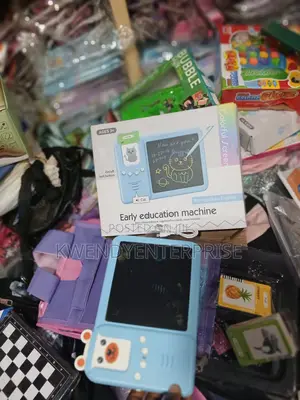 BabySmart Kids Flash Cards Reader & LCD Writing Tablet