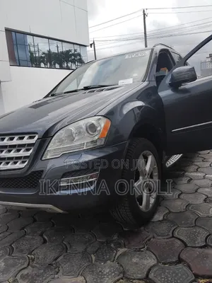 Mercedes-Benz ML 350 2011 Gray