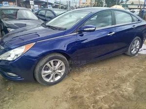 Hyundai Sonata 2012 Blue