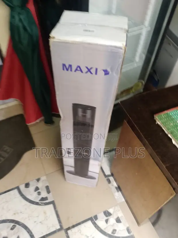 Maxi 40-Inch Standing Fan - Model 0L5976 - 1