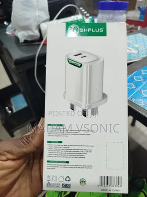 SHPLUS Dual Port Fast Charger tare da Type-C Cable