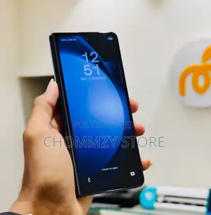 Samsung Galaxy Z Fold 5 256GB Baki (Sabo daga Kasashen Waje)