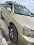 Toyota Highlander 2004 Zinariya - 3