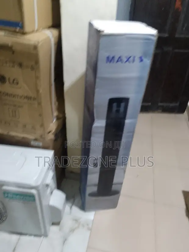 Maxi 40-Inch Tower Fan - Mai Hura Iska Mai Ƙarfi - 1