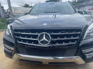 2014 Mercedes-Benz ML350 4MATIC SUV