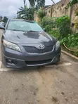 Toyota Camry 2010 Grey - 1