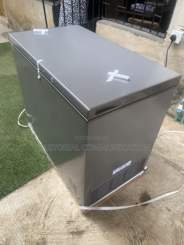 Hisense FC340SHI 250L Chest Freezer - Inverter - 1