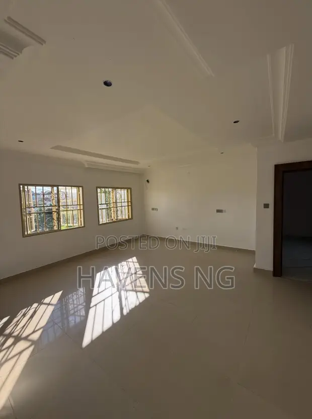 4 Bedroom Duplex for Sale in Wuye, Abuja - 1