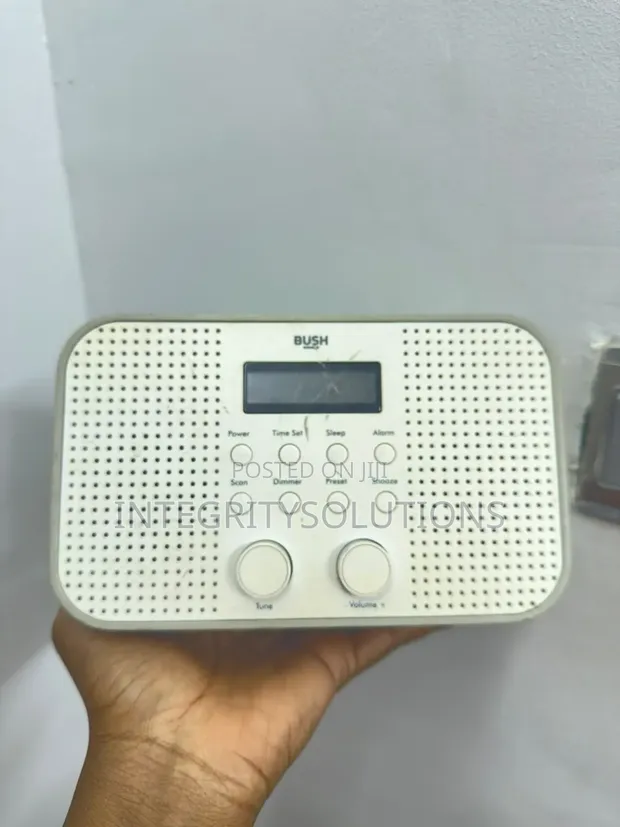 Bush WO321 Rediyo Mai Kararrawa ta FM - 1